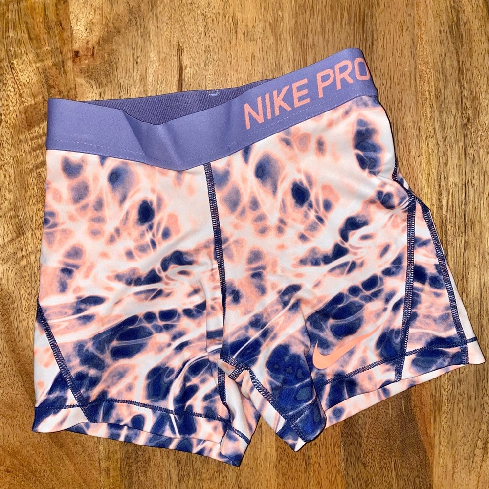 Girls Nike Pro Tie Dye Shorts - medium